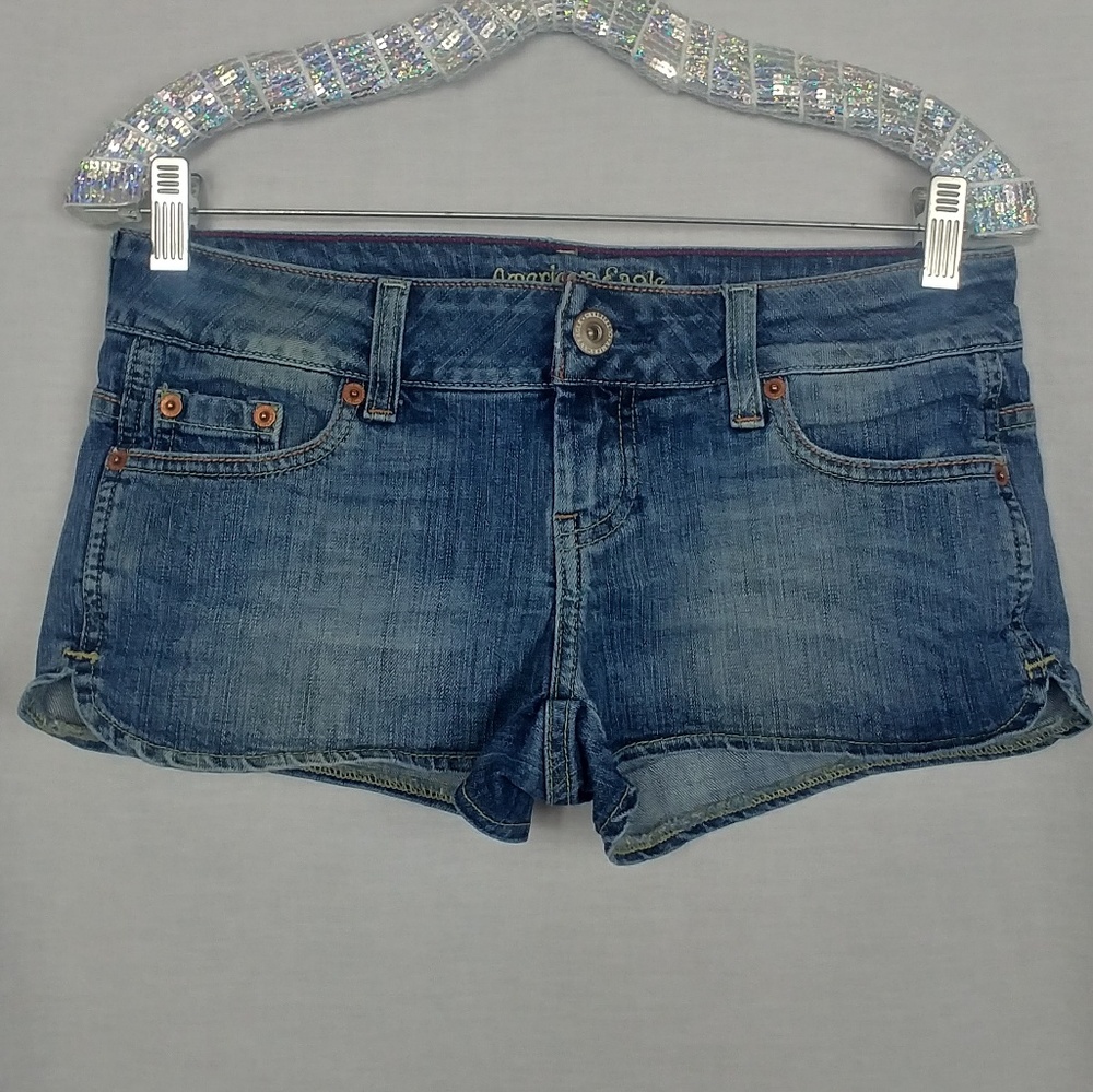 American Eagle Outfitters size 4 Denim Shorts